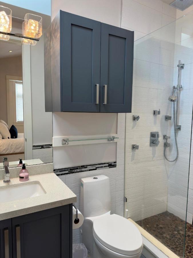Deluxe Room,1372622540:JPEG